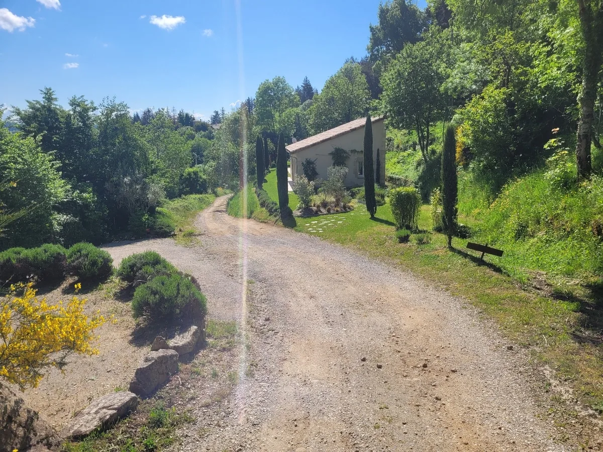 Entrée de la propriété